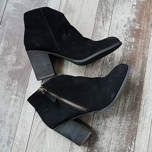 Ecote Shoes - Urban outfitters black block heel ankle booties 9